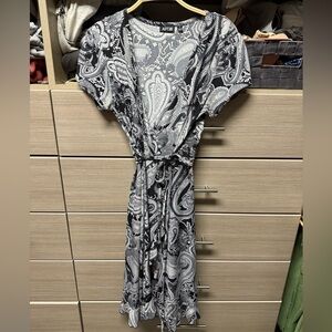 Apt. 9 Black and Gray Paisley Top